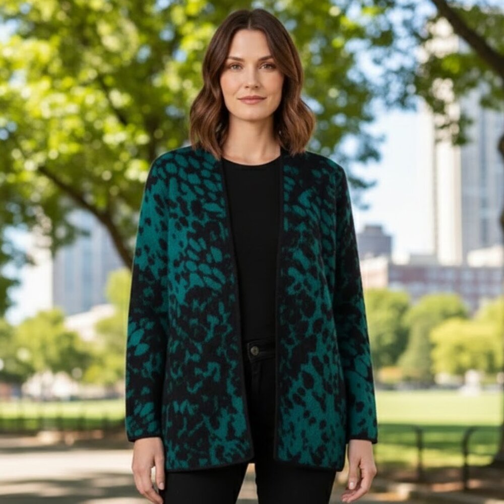 NWOT Chico’s Cardigan Sweater Women’s Teal Black Jacquard Cardigan L